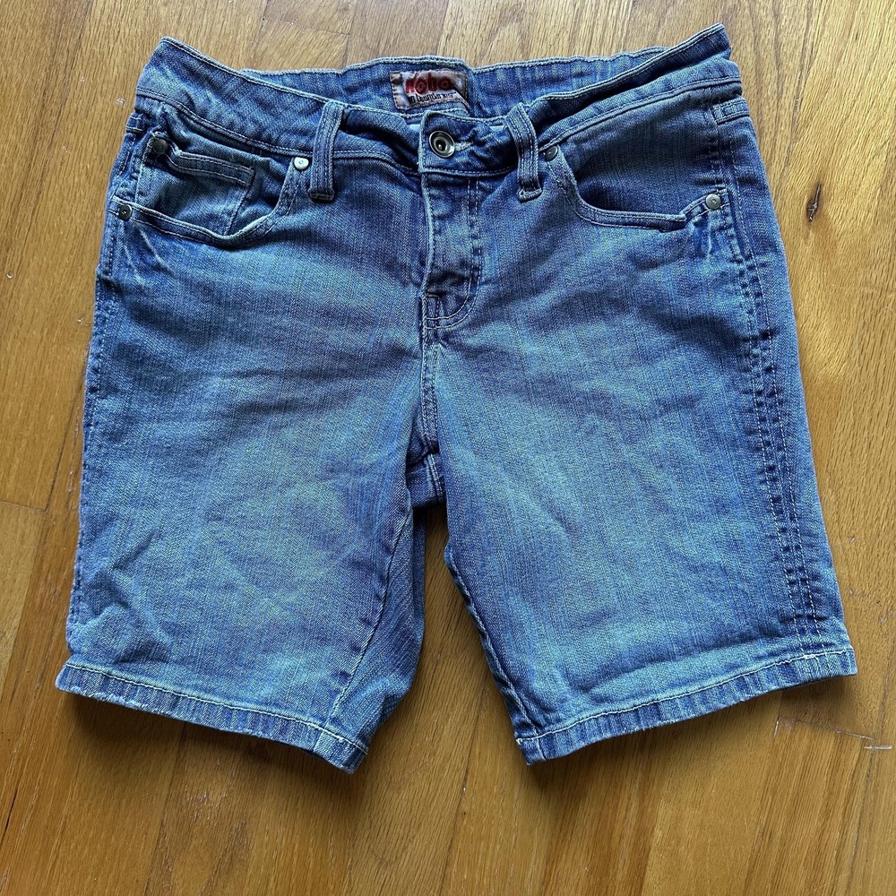 VTG Y2K No Boundaries Denim Jean Shorts Low Rise 9 Blue Bermuda Stretch 5 Pocket